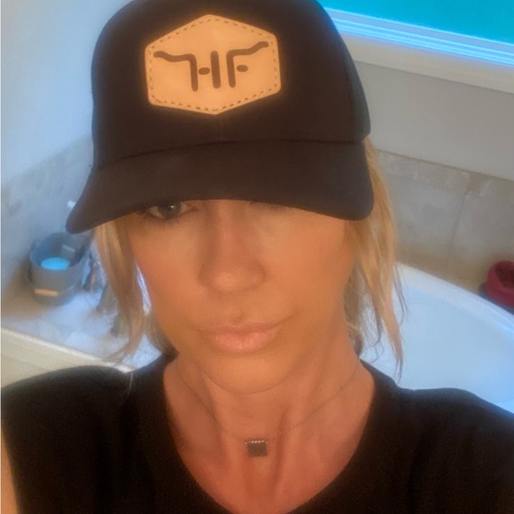 COPY - NWT- Leather patched farm branded from our longhorns trucker cap! Unisex - Picture 3 of 7